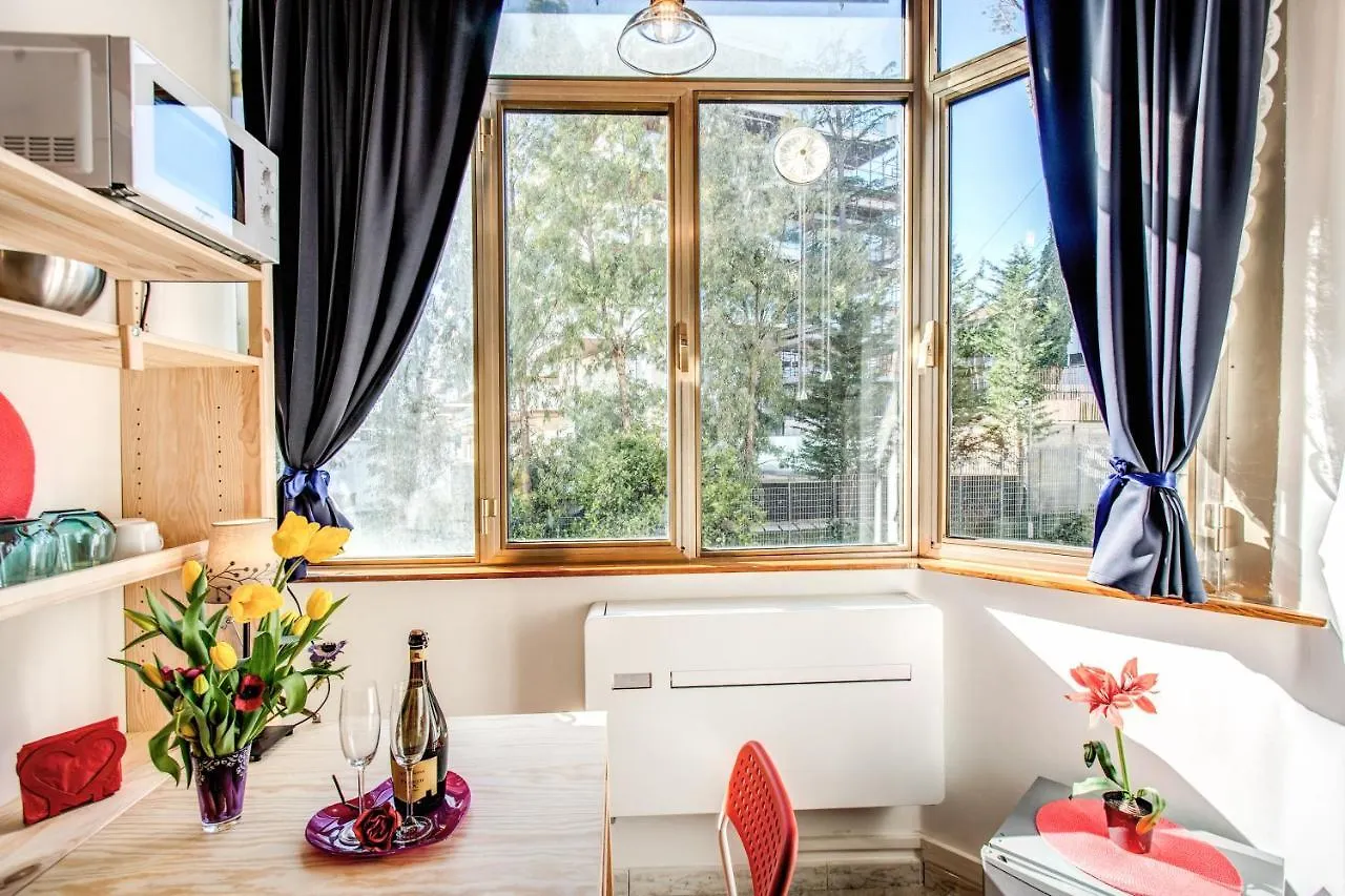 Apartment Bentivoglio Rome Italy